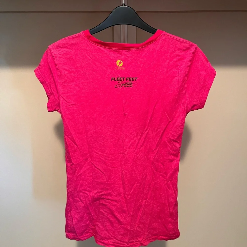 Oiselle Rare Vintage Vibrant Pink #runlove Tee - Picture 3 of 5